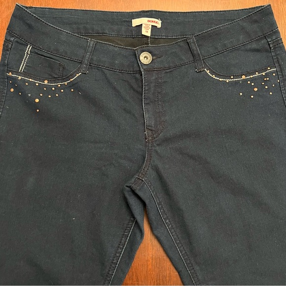 Bongo Dark Wash Stretchy Denim Jeans - Picture 2 of 9